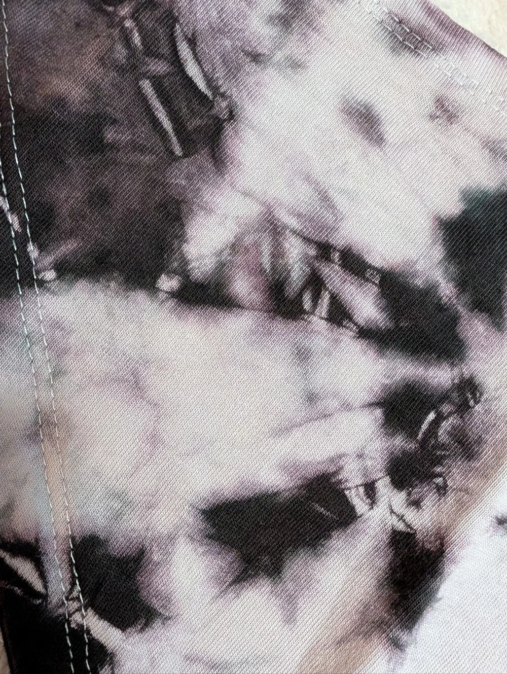 NWOT Tie-Dye Triangle Pet Bandana / Baby Bandaid Bib in Black And White